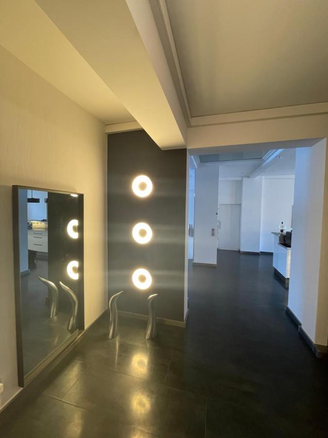 Truretreats Design Loft Fuer 8 Personen I Riesige Kueche I Echarger I 65Z Smarttv I 150Qm Apartment Hamburg Exterior photo